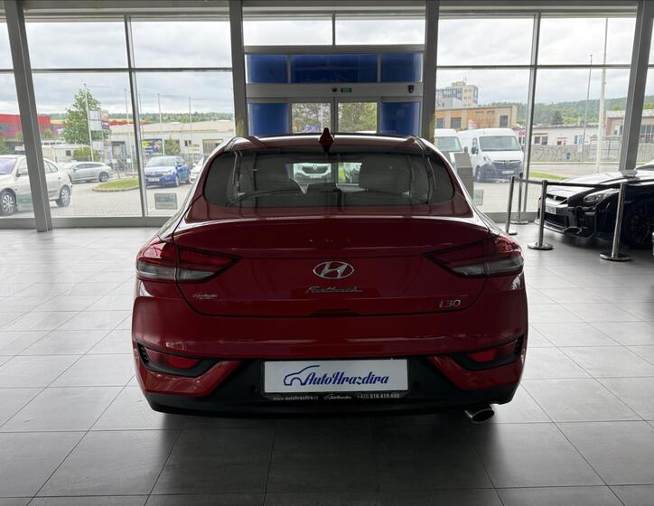 Hyundai i30 5