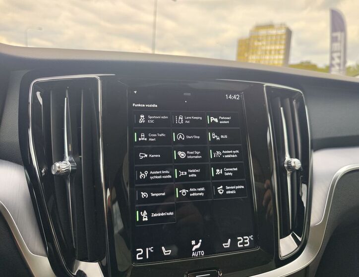 Volvo V60 18