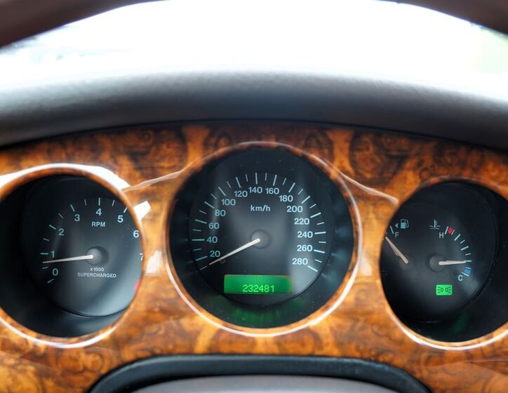Jaguar XJR 36