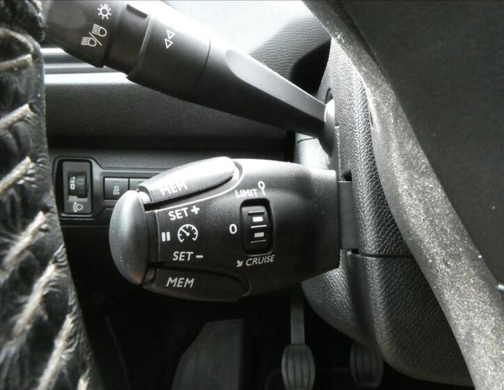 Peugeot 308 32
