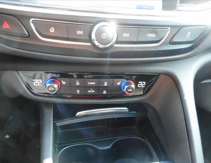 Opel Insignia 15