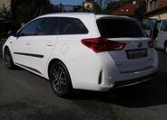 Toyota Auris 2