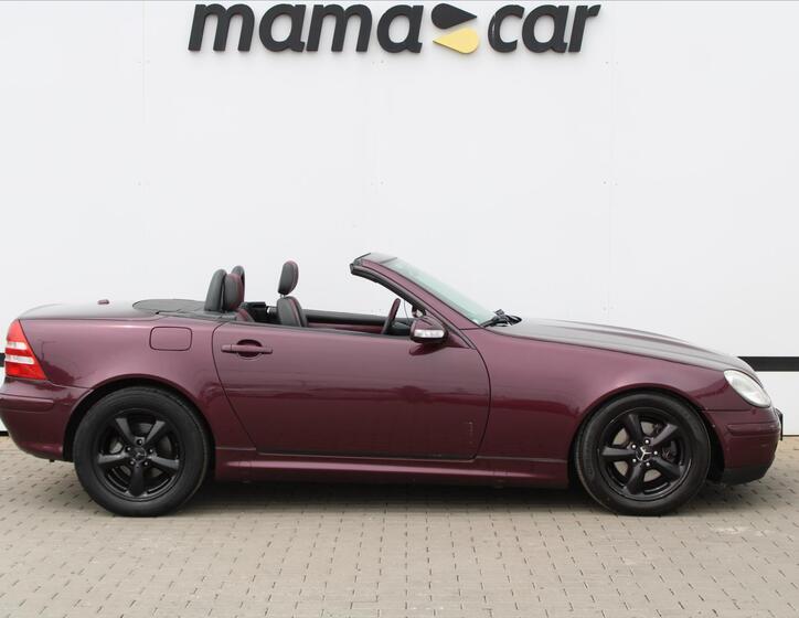 Mercedes-Benz SLK 8