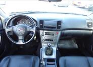 Subaru Legacy 18