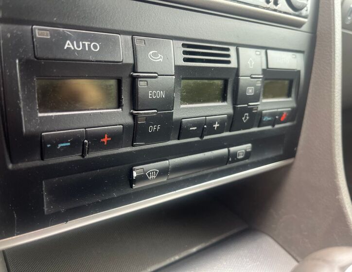 Audi A4 24