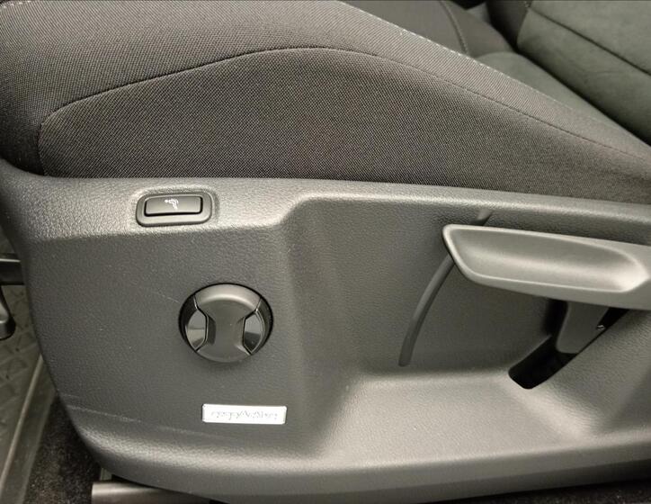 Volkswagen Touran 14
