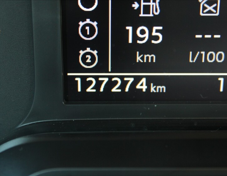 Peugeot Rifter 9
