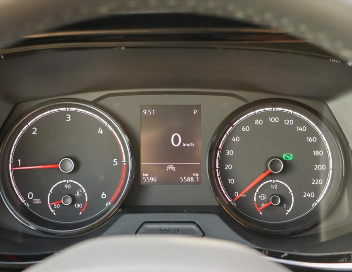 Volkswagen Transporter 19