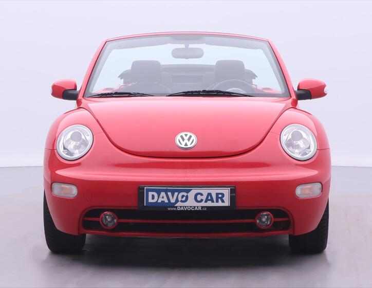 Volkswagen New Beetle 3