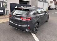 KIA Ceed 4
