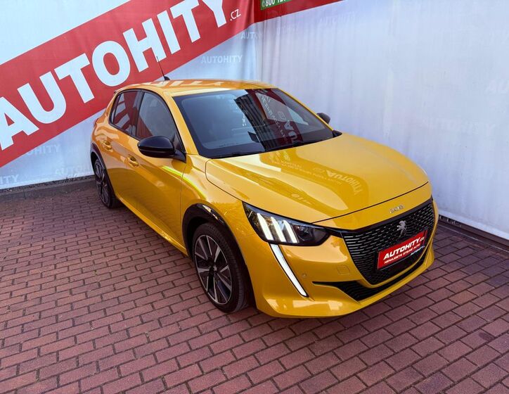 Peugeot 208 5
