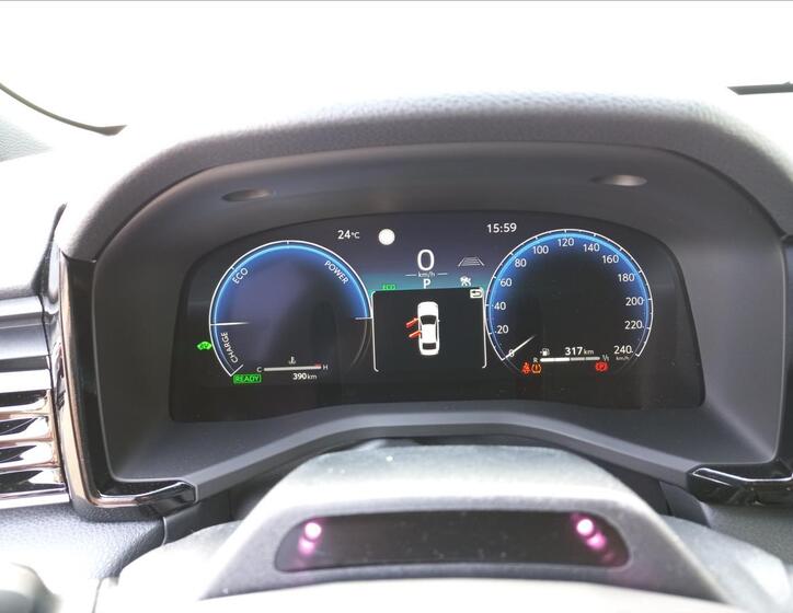 Toyota Camry 13