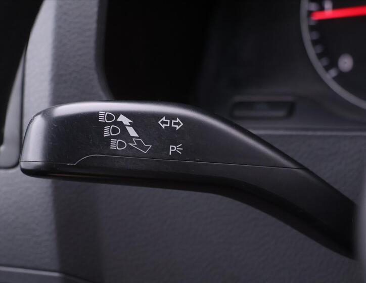 Volkswagen Transporter 19