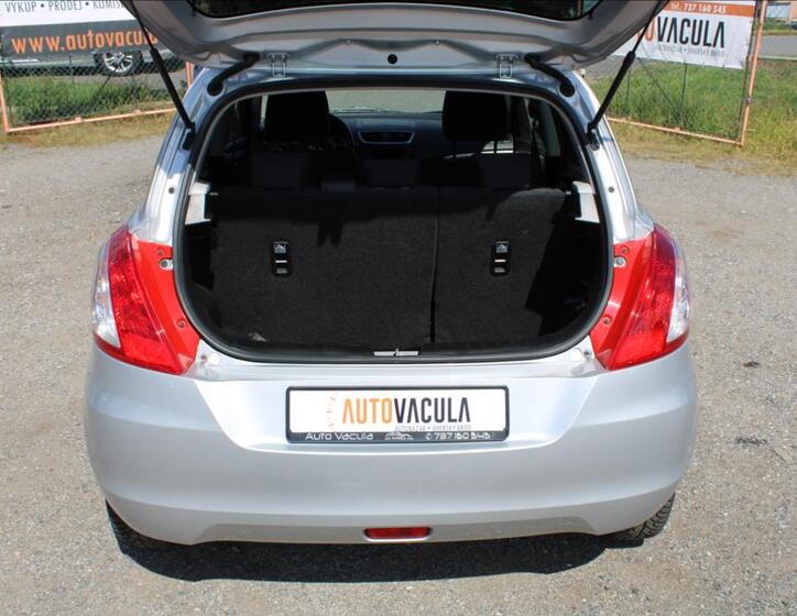 Suzuki Swift 13