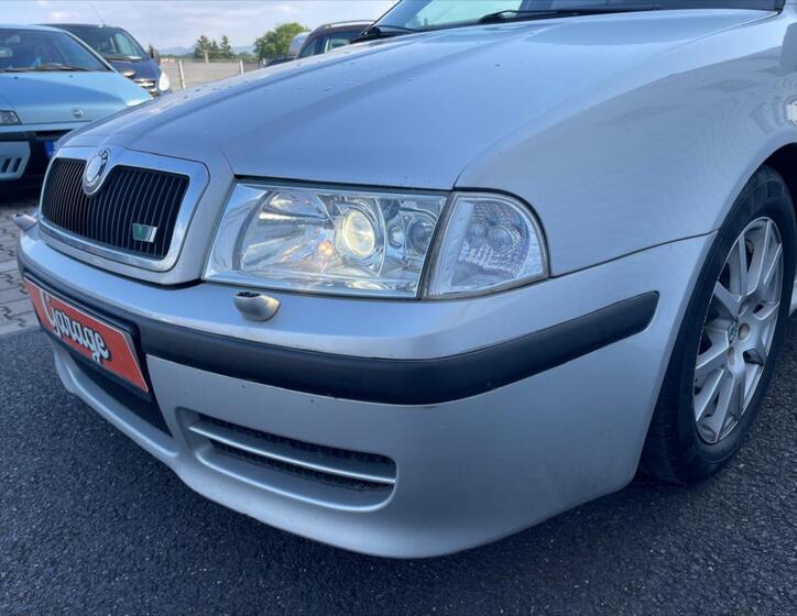 Škoda Octavia 10