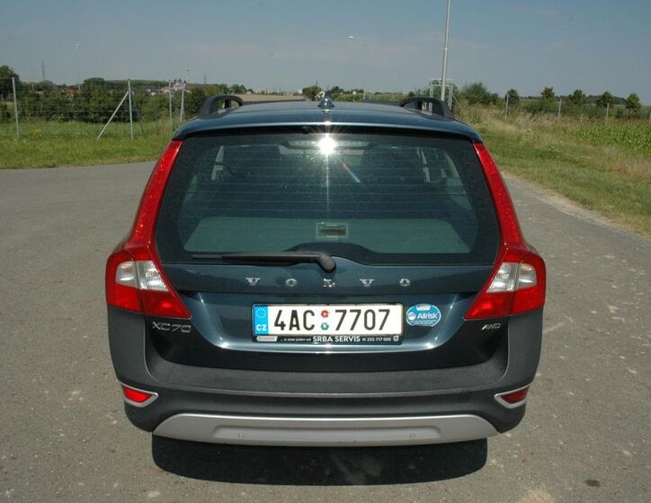 Volvo XC70 3