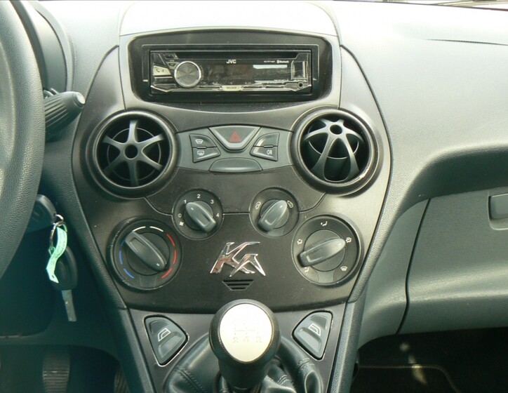 Ford Ka 13