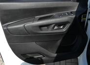 Peugeot Partner 8