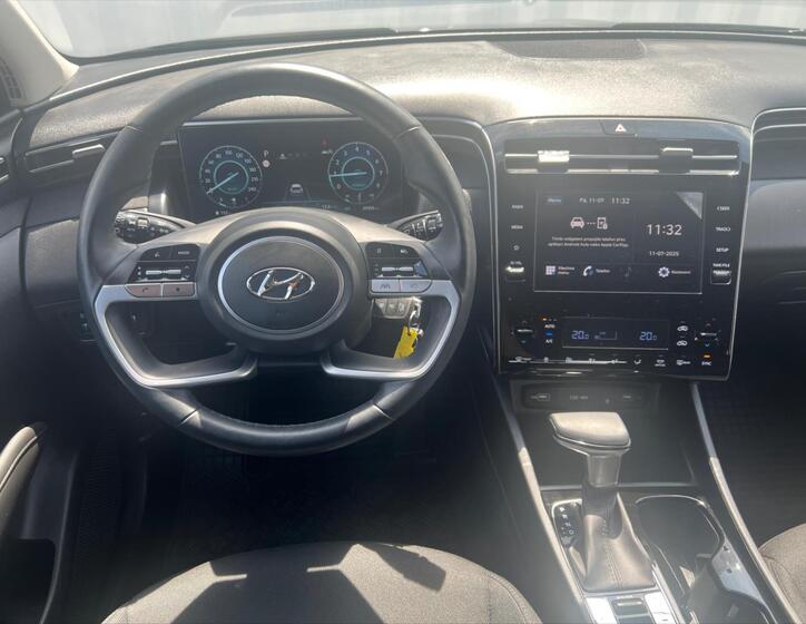 Hyundai Tucson 8