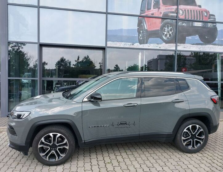 Jeep Compass 4