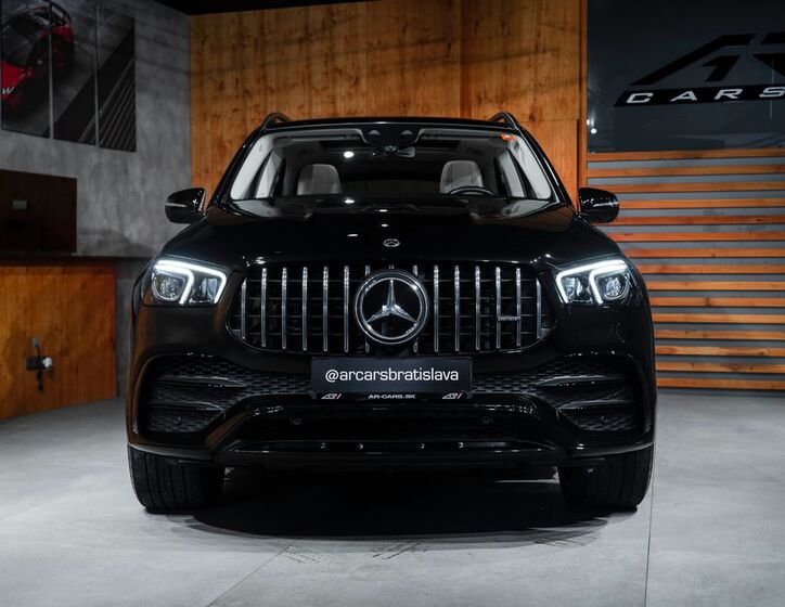 Mercedes-Benz GLE 2
