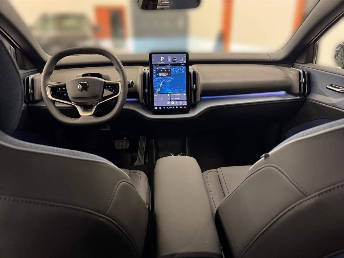 Volvo EX30