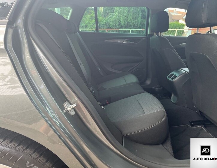 Opel Insignia 29