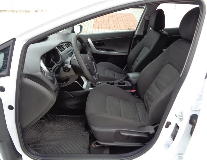 KIA Ceed 16