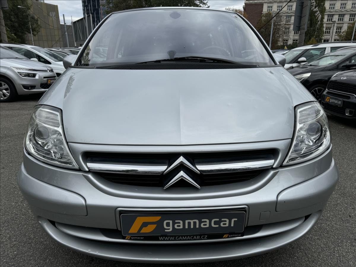 Citroën C8