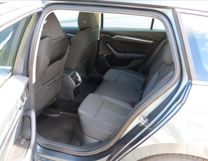 Škoda Octavia 22