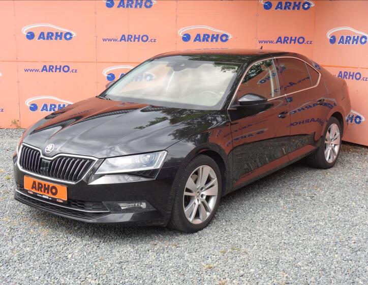 Škoda Superb 3