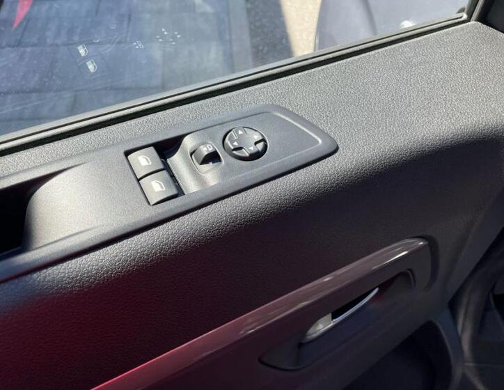 Toyota ProAce Verso 13