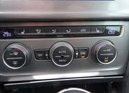 Volkswagen Golf 25