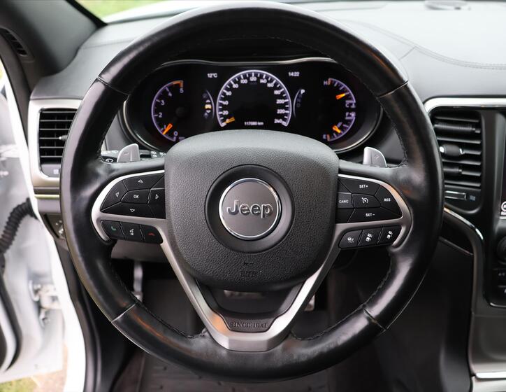 Jeep Grand Cherokee 22