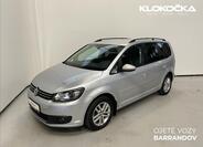 Volkswagen Touran 1