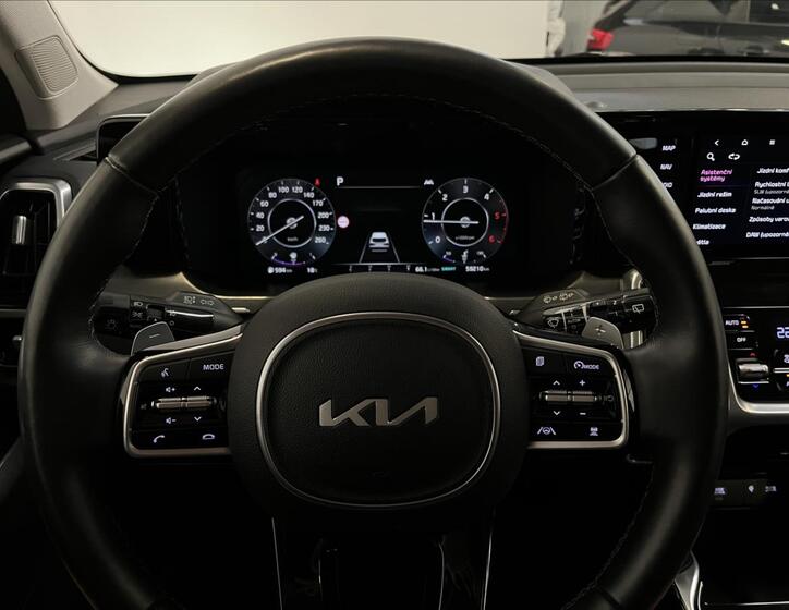 KIA Sorento 16