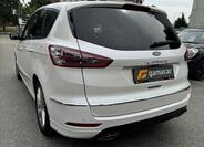 Ford S-MAX 9