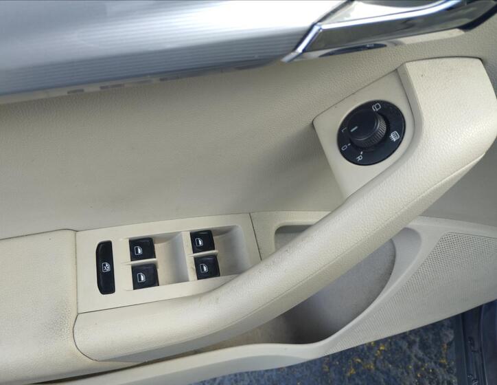 Škoda Octavia 11