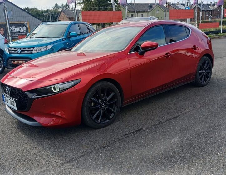 Mazda 3 1