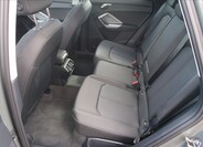 Audi Q3 15