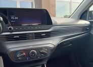 Hyundai i20 6