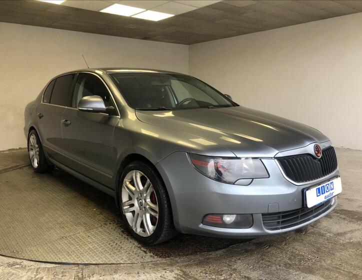 Škoda Superb 41