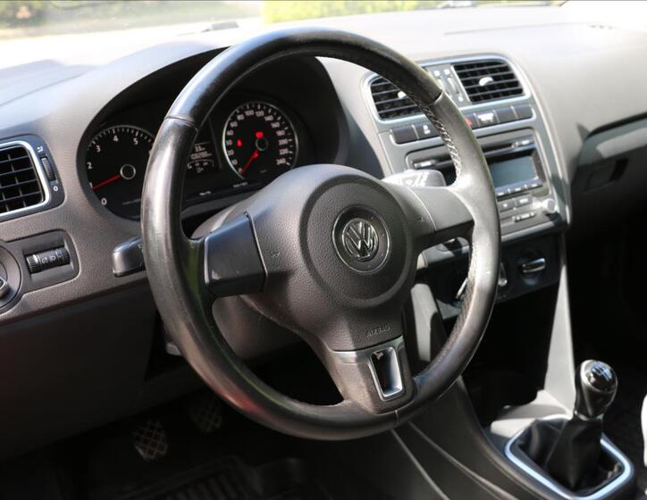 Volkswagen Polo 29
