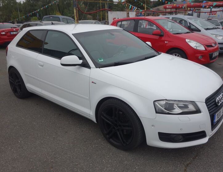 Audi A3 4