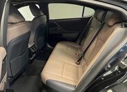 Lexus ES 300h 8