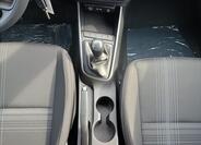 Hyundai i20 8