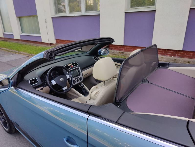 Volkswagen EOS