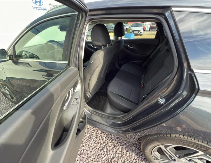 Hyundai i30 5