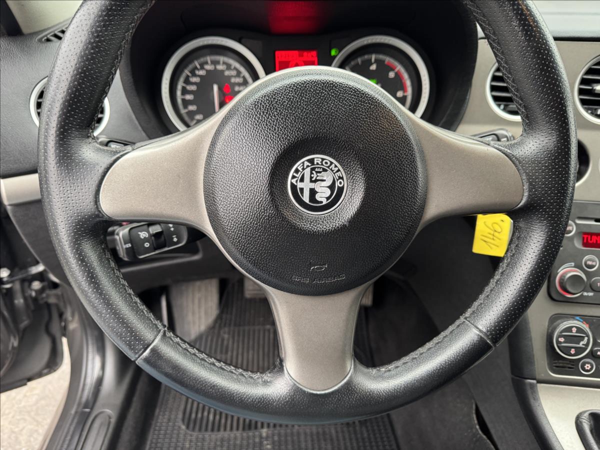 Alfa Romeo 159