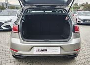 Volkswagen Golf 9
